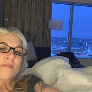 Meet your Posher, Robin